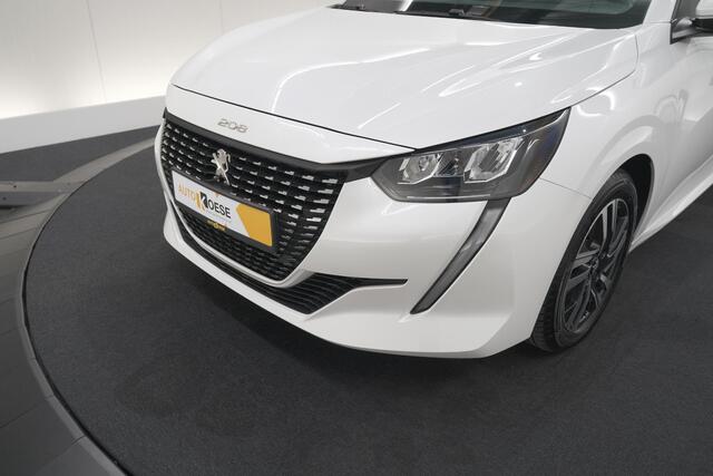 Peugeot 208 PureTech 100 Allure | Afneembare Trekhaak | Camera | Apple Carplay | Parkeersensoren – foto 8