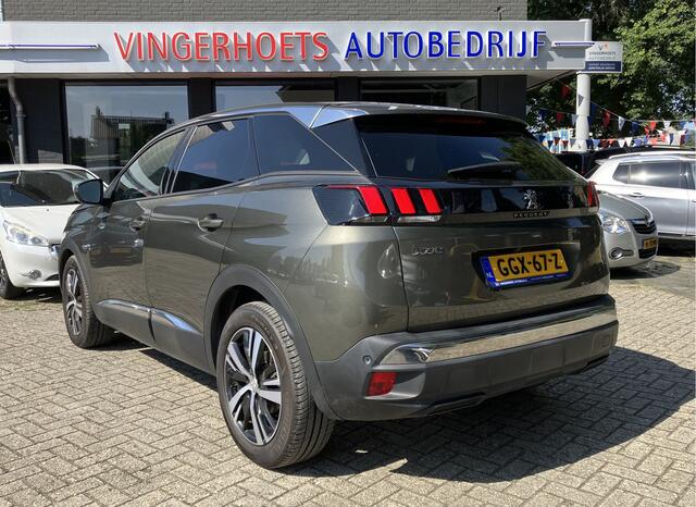 Peugeot 3008 1.2 130PK Allure **Mooie kleur Amazonite-Lederen bekleding-LM-velgen-Navigatie-Parkeercamera**