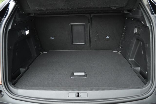 Peugeot 3008 1.2 GT Line Aut Pano leer keyless elektr klep