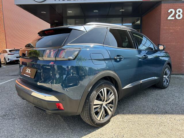 Peugeot 3008 1.6 HYbrid 225 Road Trip // BLINDSPOT // KEYLESS // NAVI + CARPLAY // ADPATIV CRUISE // CAMERA