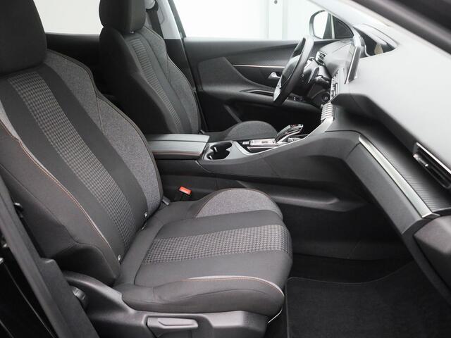 Peugeot 3008 1.2 PureTech 130 PK Automaat Active | NAVI | CARPLAY