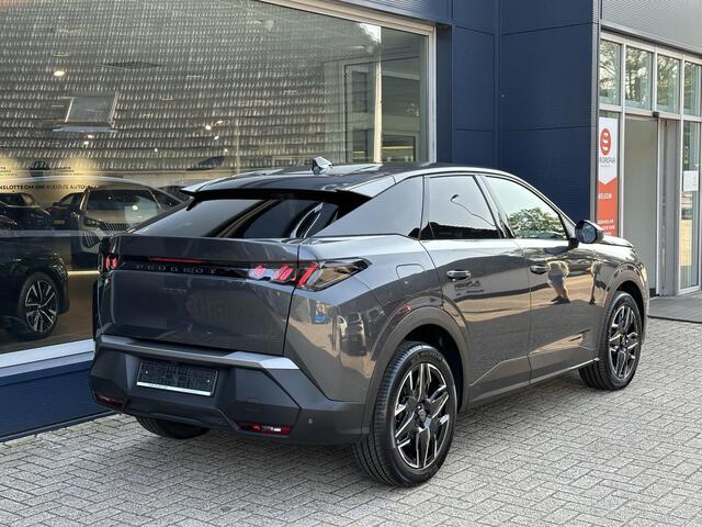 Peugeot 3008 1.2 Hybrid 145 PK Allure | Bouwjaar 2025 | Automaat | Panorama Navigatie | Keyless Entry | Parkeer Camera | Cruise Control | AGR Stoel | Stoelverwarming | Climate Control | LED Verlichting | 19 Inch Lichtmetalen Velgen |