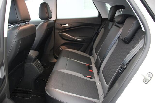 Peugeot 3008 1.6 Turbo Hybrid4 Business Executive - Carplay, Half Leer
