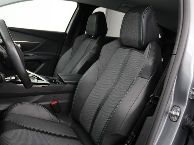 Peugeot 3008 1.5 BlueHDi Allure Pack Business | Trekhaak | LED | Camera | Apple Carplay | Navigatie | Dodehoek Detectie | Cruise Control | LMV