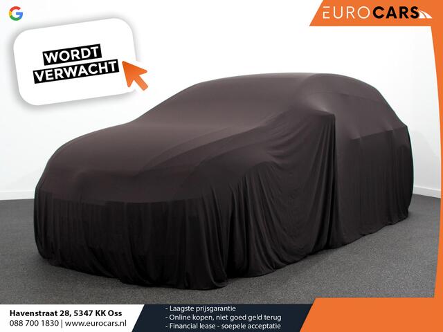 Peugeot 3008 1.2 PureTech Allure Climate control Adaptive cruise control Achteruitrijd camera Parkeersensoren Verwarmde voorstoelen LED Navigatie Apple Carplay/ Android Auto
