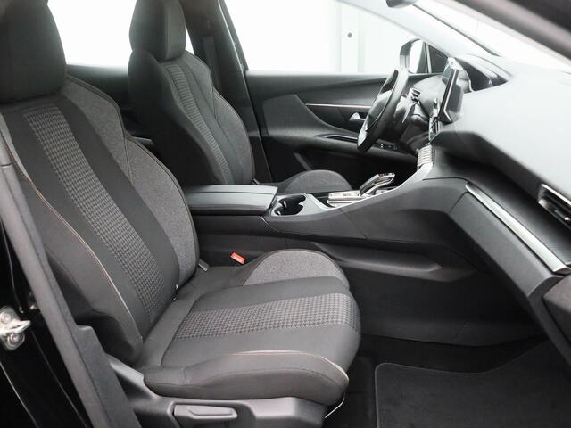 Peugeot 3008 1.2 PureTech 130 PK Automaat Active | CAMERA | CARPLAY