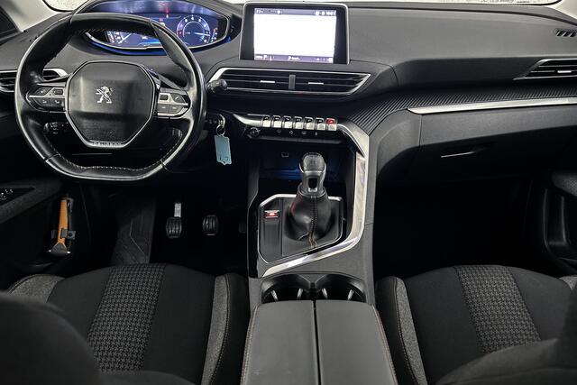 Peugeot 3008 1.2 PureTech Active | Apple carplay | Trekhaak | Climate control | Cruise control
