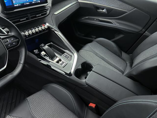 Peugeot 3008 Plug-in Hybrid 225pk Automaat Allure | Rijklaar | Elektrische achterklep | Stoelverwarming |