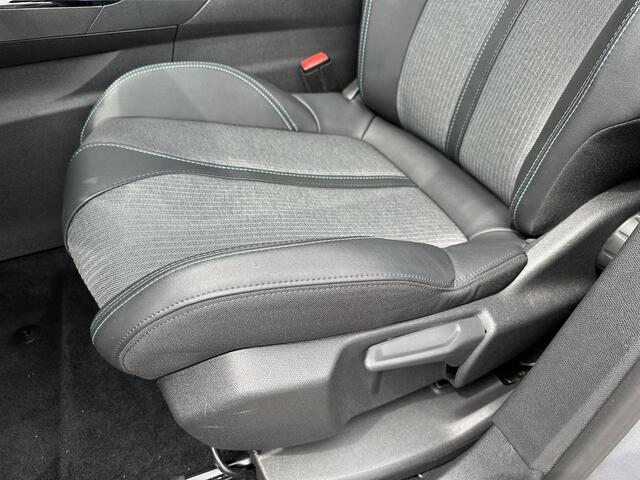 Peugeot 3008 1.6 HYbrid 180 PK Allure Pack Business | Zwart Dak GT | Elektrische Kofferklep | Navigatie | Stoelverwarming | Cruise Control | Parkeercamera | Keyless Entry | LED Verlichting | Parkeersensoren V+A | Hoge Zitpositie |