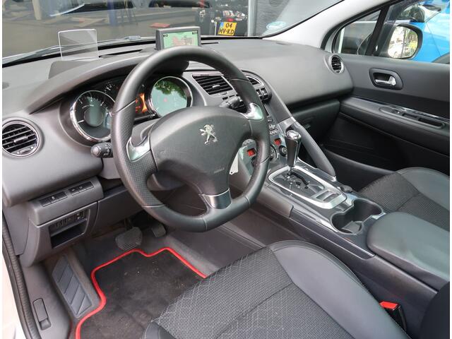Peugeot 3008 1.6 - 16v. 165 Pk * Automaat * 100% Benzine * Luxe Allure * Navigatie * Panoramadak * 1/2 Leder Interieur * Trekhaak * Head Up Display * Climate & Cruise Control * Vingerhoets: Vierde Generatie Eersteklas Service !