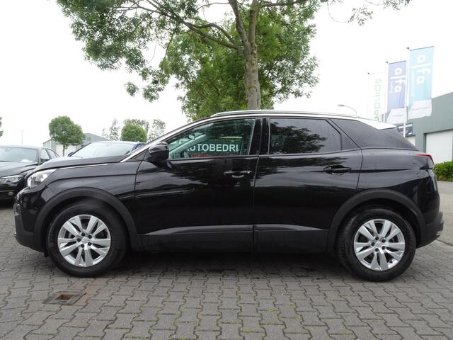 Peugeot 3008 1.2 PureTech Allure Autom