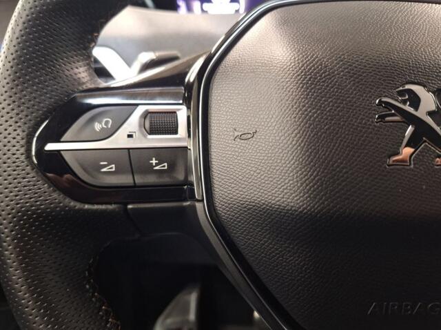 Peugeot 3008 1.2 PureTech GT Automaat Cruise control adaptief/Led/Camera/ECC.