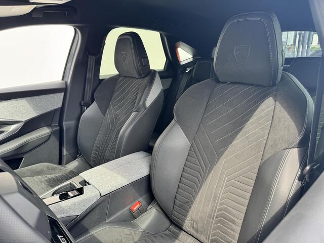 Peugeot 3008 1.2 Hybrid 136 GT | Rondomzicht camera | Adaptive cruise | Meer foto's volgen