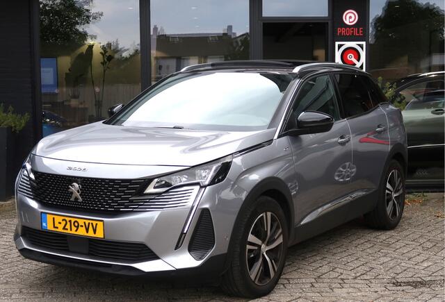 Peugeot 3008 1.6-16v * GT * AUTOMAAT * Nieuw Geleverd en geheel Onderhouden * Alcantara / Leder Interieur * OpenSchuifdak / Panoramadak * Night Nacht Vision * Trekhaak * 1.500 Kg Trekvermogen * Navigatie * Dodehoeksensoren * Voor- en Achter Parkeer Camera * Vingerhoet