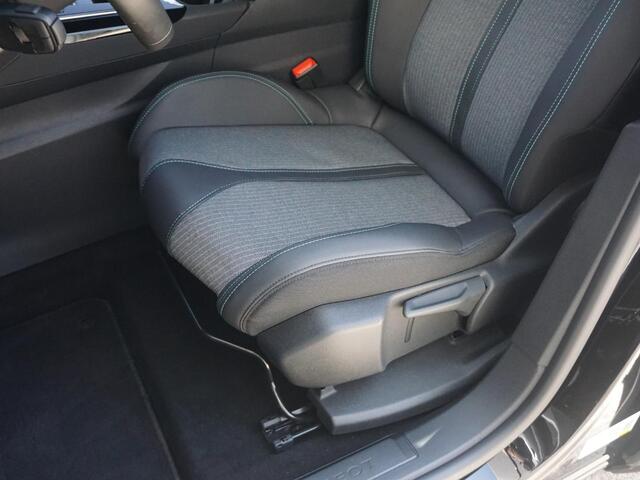 Peugeot 3008 1.6 HYbrid 180 Allure Pack Business