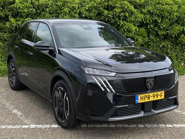 Peugeot 3008 Plug-In Hybrid 195pk Allure | Nu te ervaren bij Haaima | tot 87km volledig elektrisch | 7,4kW boordlader | Trekhaak | Navigatie | Camera voor & achter