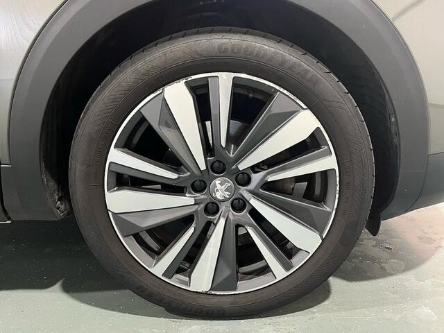 Peugeot 3008 1.2 BL Premium Navi Trekhaak 19 Inch