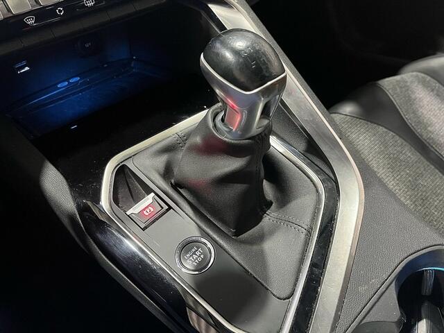 Peugeot 3008 1.2 BL Premium Navi Trekhaak 19 Inch