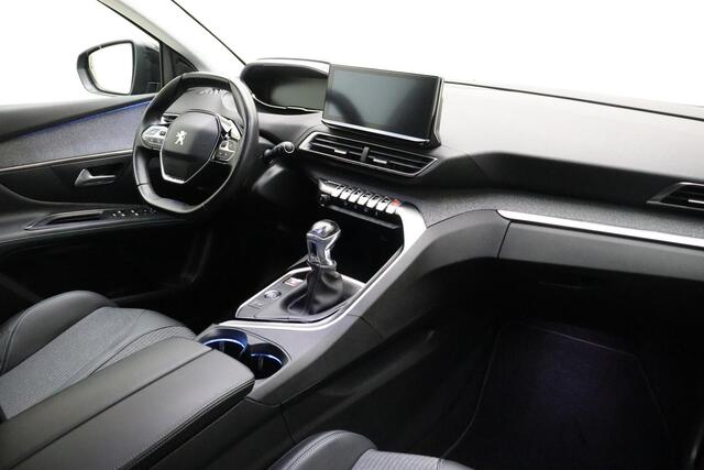 Peugeot 3008 1.2T 130pk Blue Lease Allure | Trekhaak | Adaptieve Cruise Control | Navigatie | Achteruitrijcamera | Elektr. achterklep | Dodehoek detectie