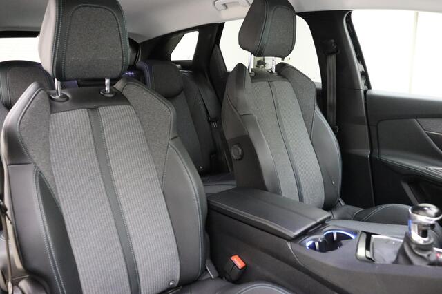 Peugeot 3008 1.2T 130pk Blue Lease Allure | Trekhaak | Adaptieve Cruise Control | Navigatie | Achteruitrijcamera | Elektr. achterklep | Dodehoek detectie