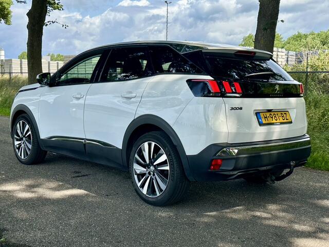 Peugeot 3008 1.2 PureTech Blue Lease Premium | Automaat | Carplay | Trekhaak | DAB