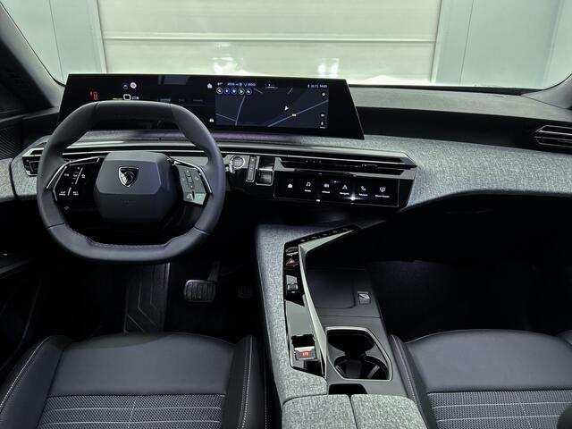 Peugeot 3008 e-3008 Allure Avantage 73 kWh