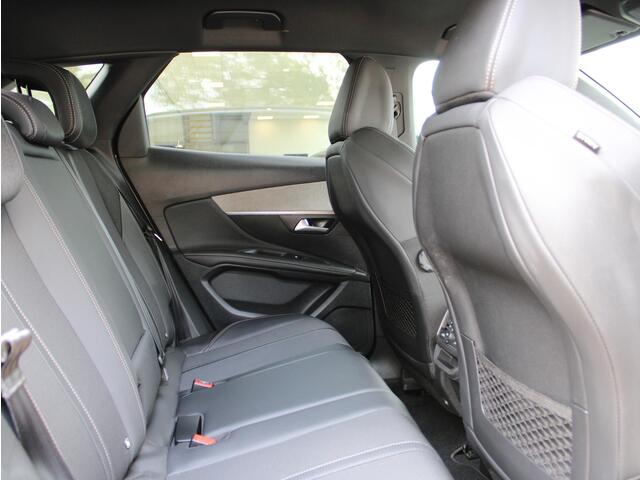 Peugeot 3008 1.2 PureTech GT Automaat | Navi / Camera / Climate
