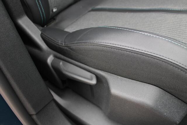 Peugeot 3008 1.2 PureTech 130pk Allure Pack Business