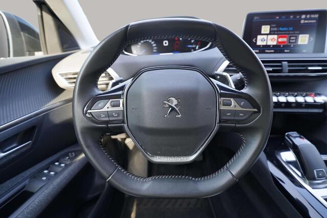 Peugeot 3008 1.2 PureTech Blue Lease Executive