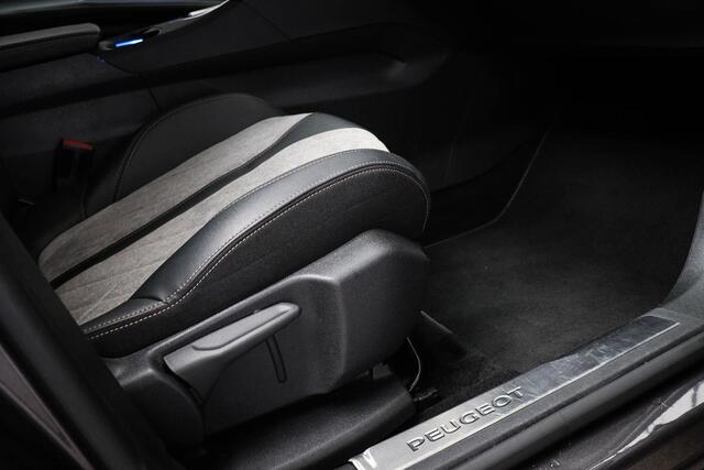 Peugeot 3008 1.6 HYbrid4 300 Première | LED | DAB | APPLE | CAMERA
