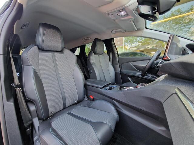Peugeot 3008 1.6 HYbrid 225 Allure Pack Business | Navigatie | Climate & Adaptive Cruise Control | Parkeersensoren met Camera |