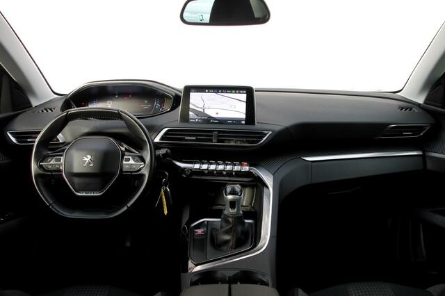 Peugeot 3008 1.2 PureTech Blue Lease Executive - 131 pk **Navi