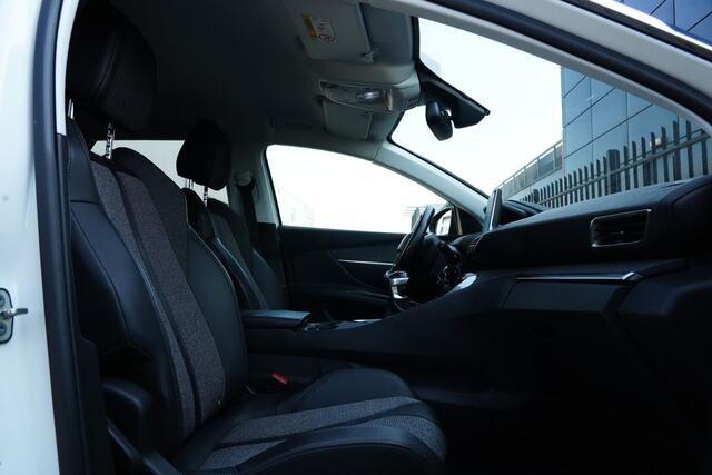 Peugeot 3008 1.2 PureTech AGC Allure 130pk AppleCarplay/Stoelverwarming/360Camera