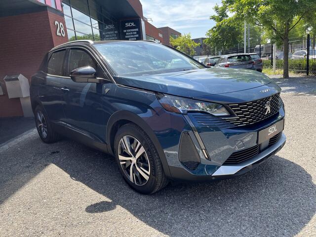 Peugeot 3008 1.6 HYbrid 225 Road Trip // FULL LED // ADAPT. CRUISE // DODEHOEK // 360 CAMERA // HALF LEDER // NAVI+CARPLAY //