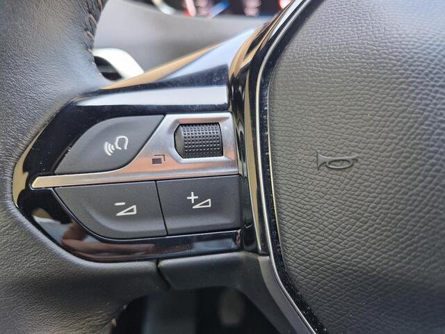 Peugeot 3008 1.2 PureTech Allure Pack Business | Navigatie | Climate & Adaptive Cruise Control | Camera | AppleCarplay/Android Auto |