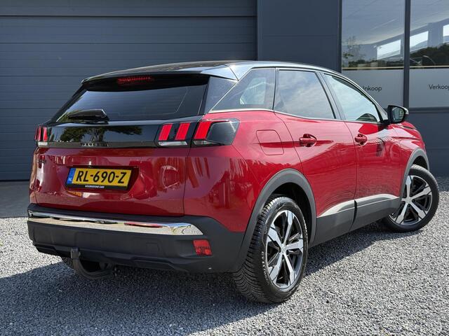 Peugeot 3008 1.2 PureTech Blue Lease Executive Automaat,Navi,Clima,Cruise,Camera,Trekhaak,131pk,Apple Carplay,N.A.P,APK tot 01-2026