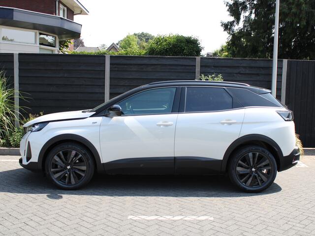 Peugeot 3008 GT 1.2 PureTech 130PK EAT8 Automaat Navigatie, Keyless, Achteruitrijcamera, Elektrische Achterklep, Apple Carplay, Android Auto