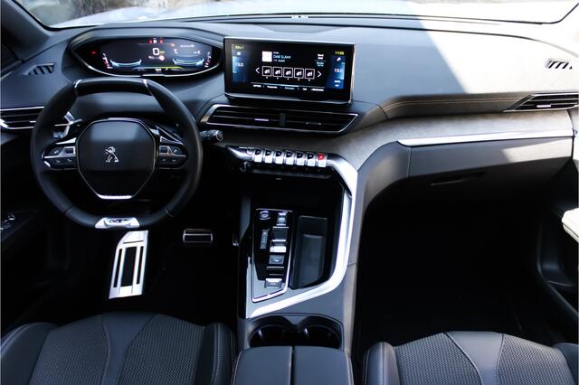 Peugeot 3008 1.6 HYbrid4 300 GT-Line | Pano | 360