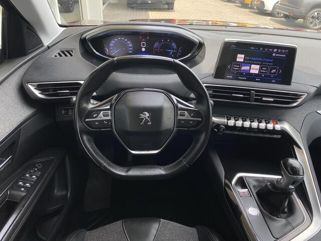 Peugeot 3008 1.6 BlueHDi Blue Lease Premium | Dealeronderhouden | Elektr. achterklep | Achteruitrijcamera | Apple Carplay/Android Auto | Afneembare trekhaak