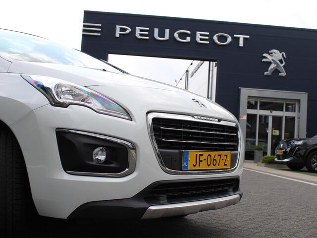 Peugeot 3008 Style 1.2 PureTech 130PK Trekhaak, Navigatie, Parkeersensoren, Cruise Control, Climate Control
