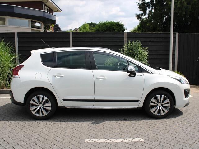 Peugeot 3008 Style 1.2 PureTech 130PK Trekhaak, Navigatie, Parkeersensoren, Cruise Control, Climate Control