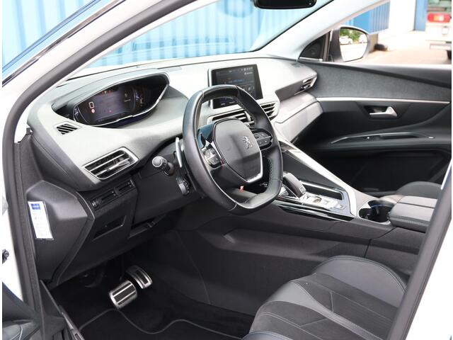 Peugeot 3008 130PK Crossway | AppleCarPlay/AndroidAuto | FOCAL | Camera | AUTOMAAT | Alcantara/LEER | Navigatie | Two-Tone | Grip Control & Hill Descent Assist | Privacy Glass |