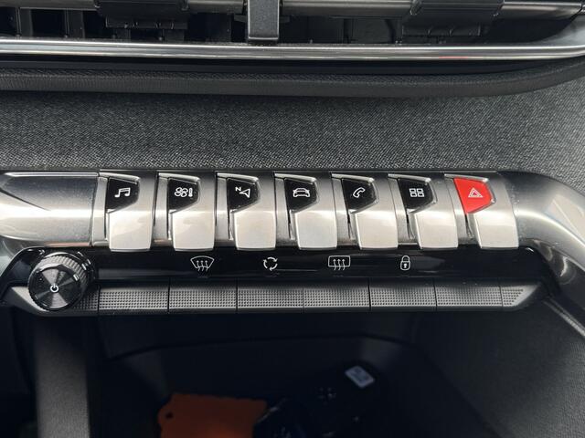 Peugeot 3008 1.2 PureTech GT Prijs Inclusief Onderhoud & 12 Maand BOVAG Garantie Navi | Camera | Apple Carplay
