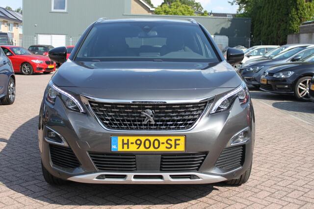 Peugeot 3008 1.2 PureT. GT Line, navi, 19 inch lm velgen, trekhaak afneembaar