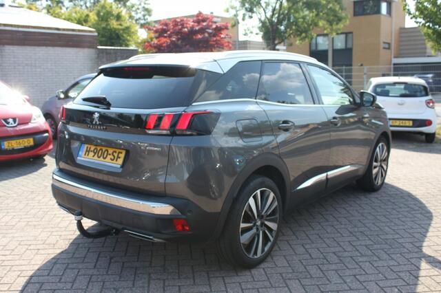 Peugeot 3008 1.2 PureT. GT Line, navi, 19 inch lm velgen, trekhaak afneembaar