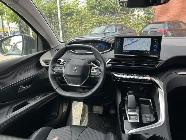 Peugeot 3008 1.6 HYbrid 225 Allure // LED // NAVI + CARPLAY // CAMERA + SENSOREN // STOELVERWARMING