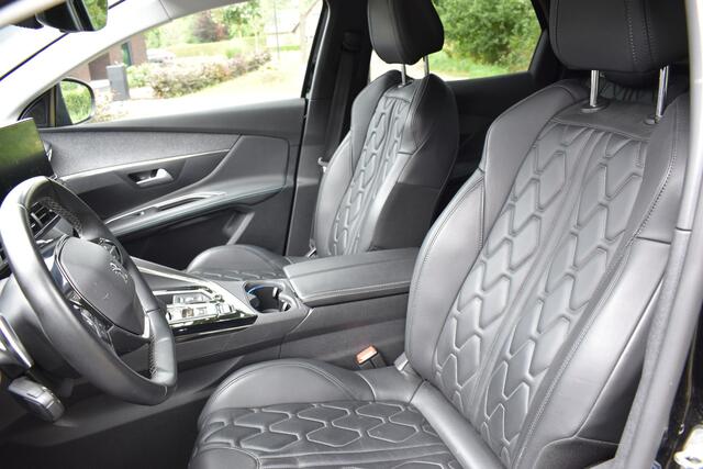 Peugeot 3008 1.6 HYbrid4 300 GT '22 200PK 4WD, AUT. LEER NIEUWSTAAT!
