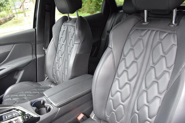 Peugeot 3008 1.6 HYbrid4 300 GT '22 200PK 4WD, AUT. LEER NIEUWSTAAT!