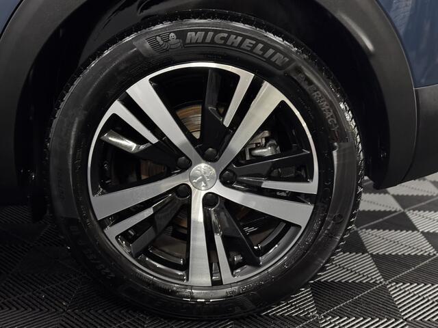 Peugeot 3008 1.2 Hybrid 136 GT Half leder, 360 Camera, Navi, Keyless start, Virtual desk, Winterpakket, Elektrische achterklep