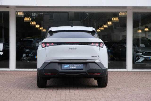 Peugeot 3008 1.2 Hybrid 136pk e-DCS6 Allure | Panoramic Navigation | Adaptive Cruise | Keyless | 360° Camera | Blind Spot | PDC | Winter Pakket